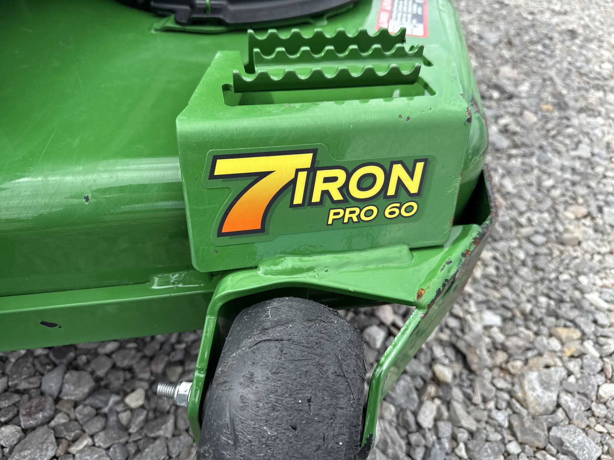 2024 John Deere Z920M Image 18