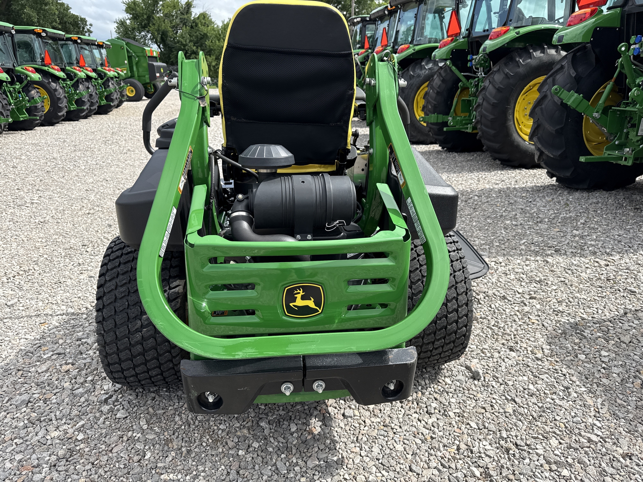 2024 John Deere Z920M Image 10