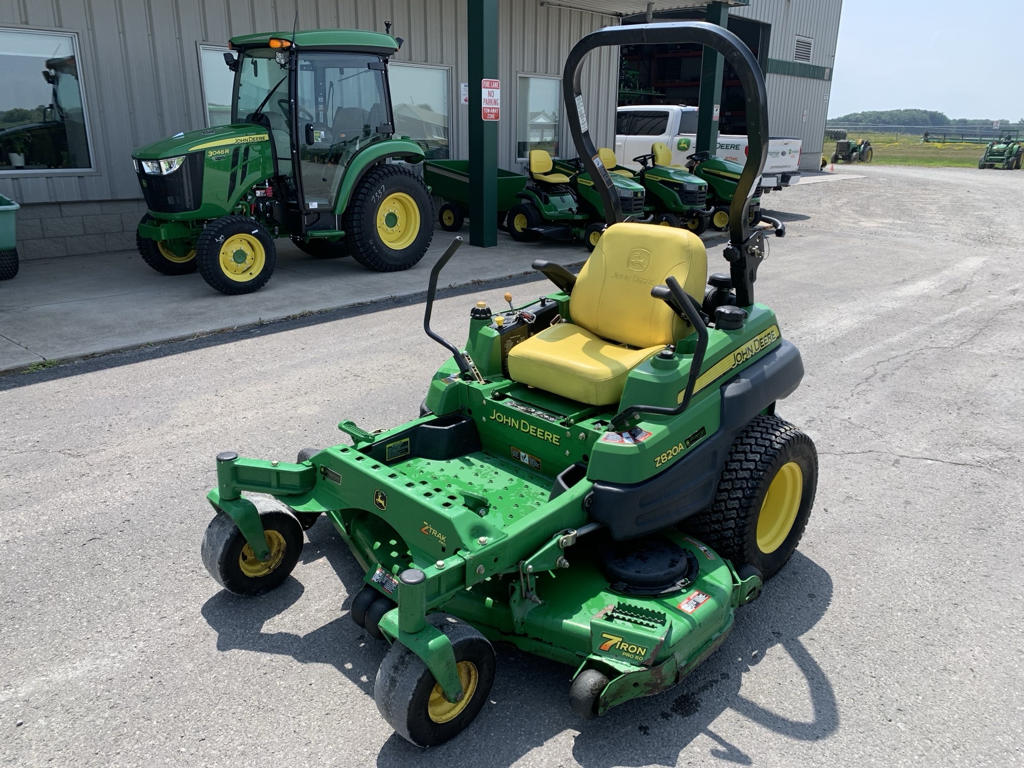 2009 John Deere Z820A Image 2