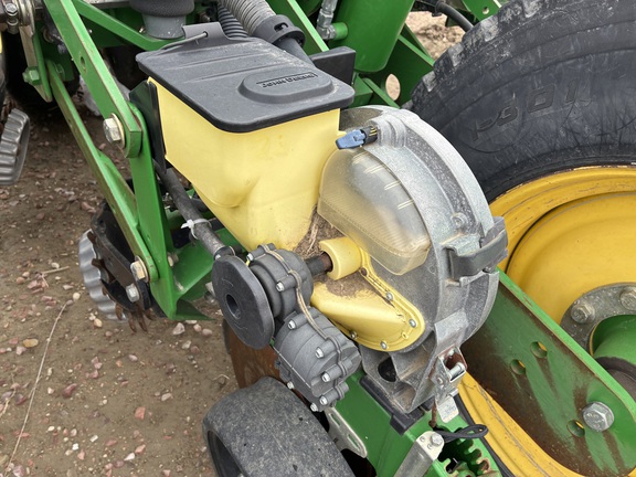 2009 John Deere 1770NT CCS (5th thumbnail)
