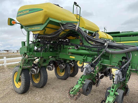 2009 John Deere 1770NT CCS (4th thumbnail)