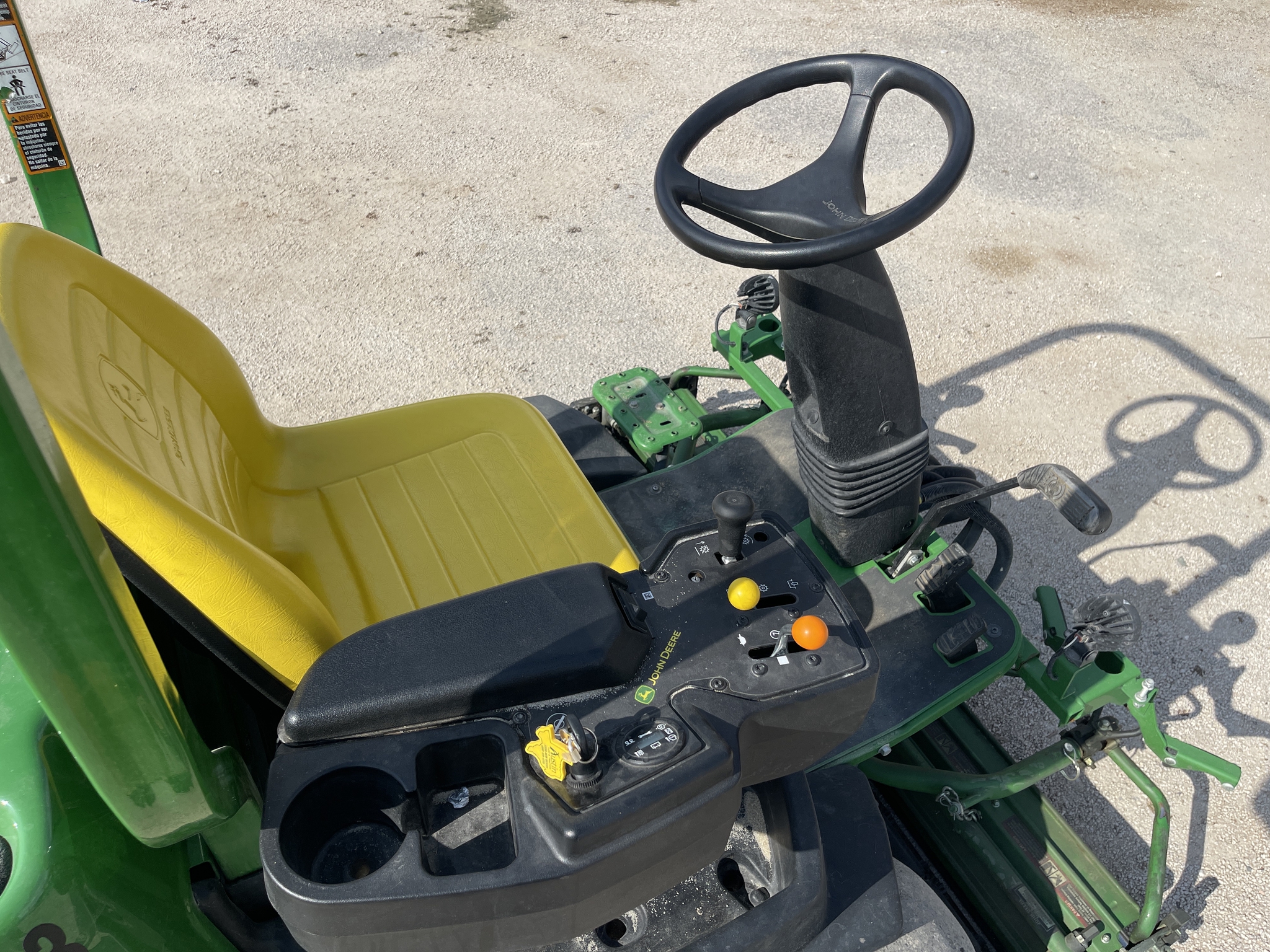 2022 John Deere 2550 Image 13