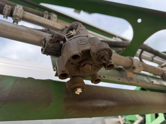 2024 John Deere 616R - Photo31