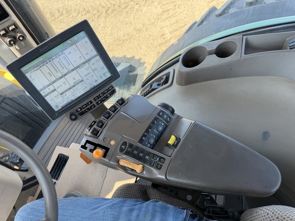 2014 John Deere 8245R - Photo33