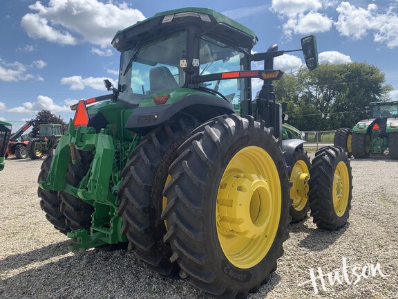 Photo of 2025 John Deere 8R 310