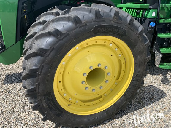 Photo of 2025 John Deere 8R 310