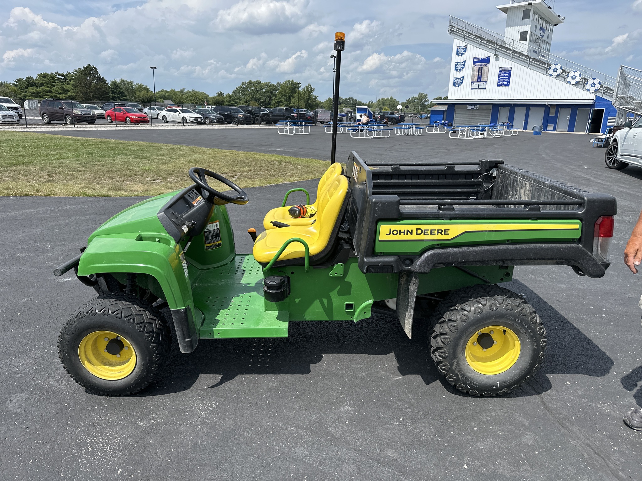 2024 John Deere TX Image 2