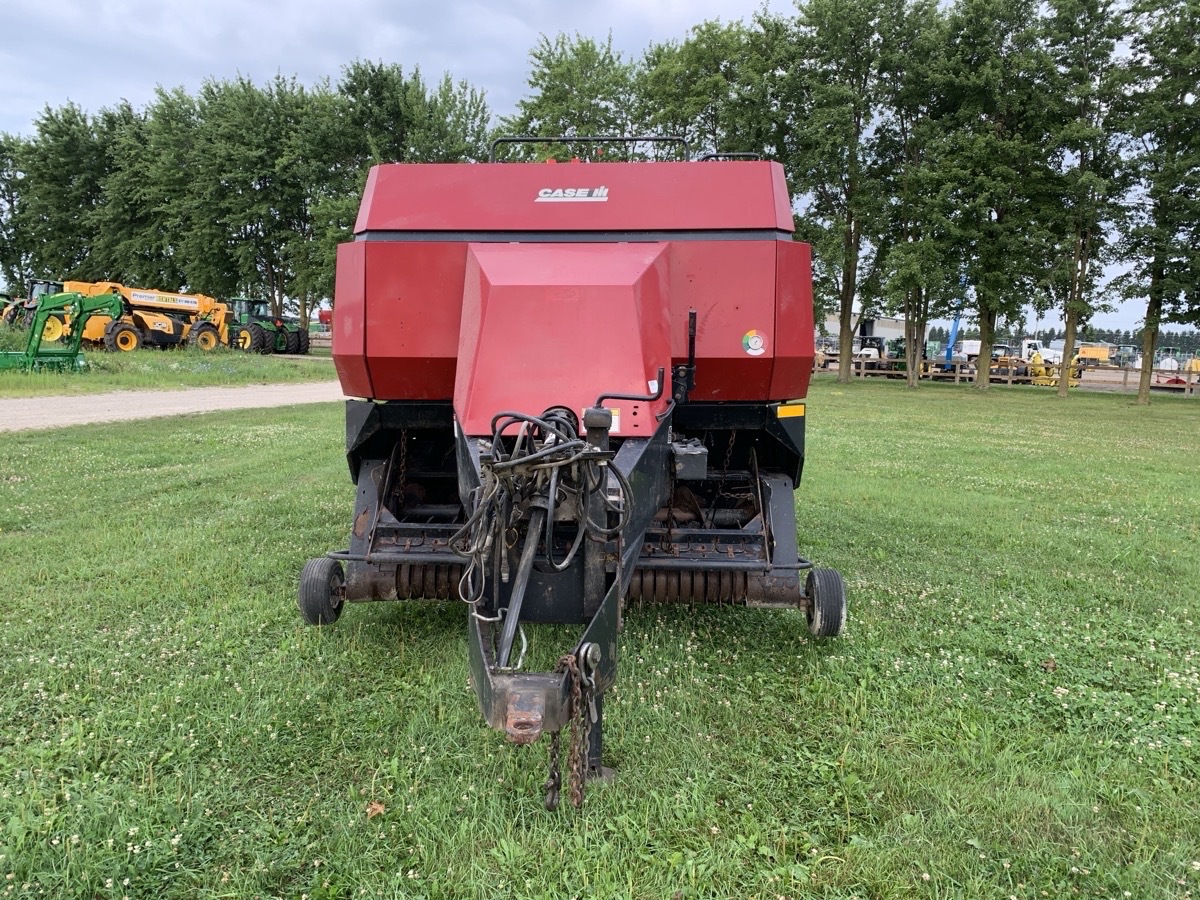 2003 Case IH LBX331 Image 3