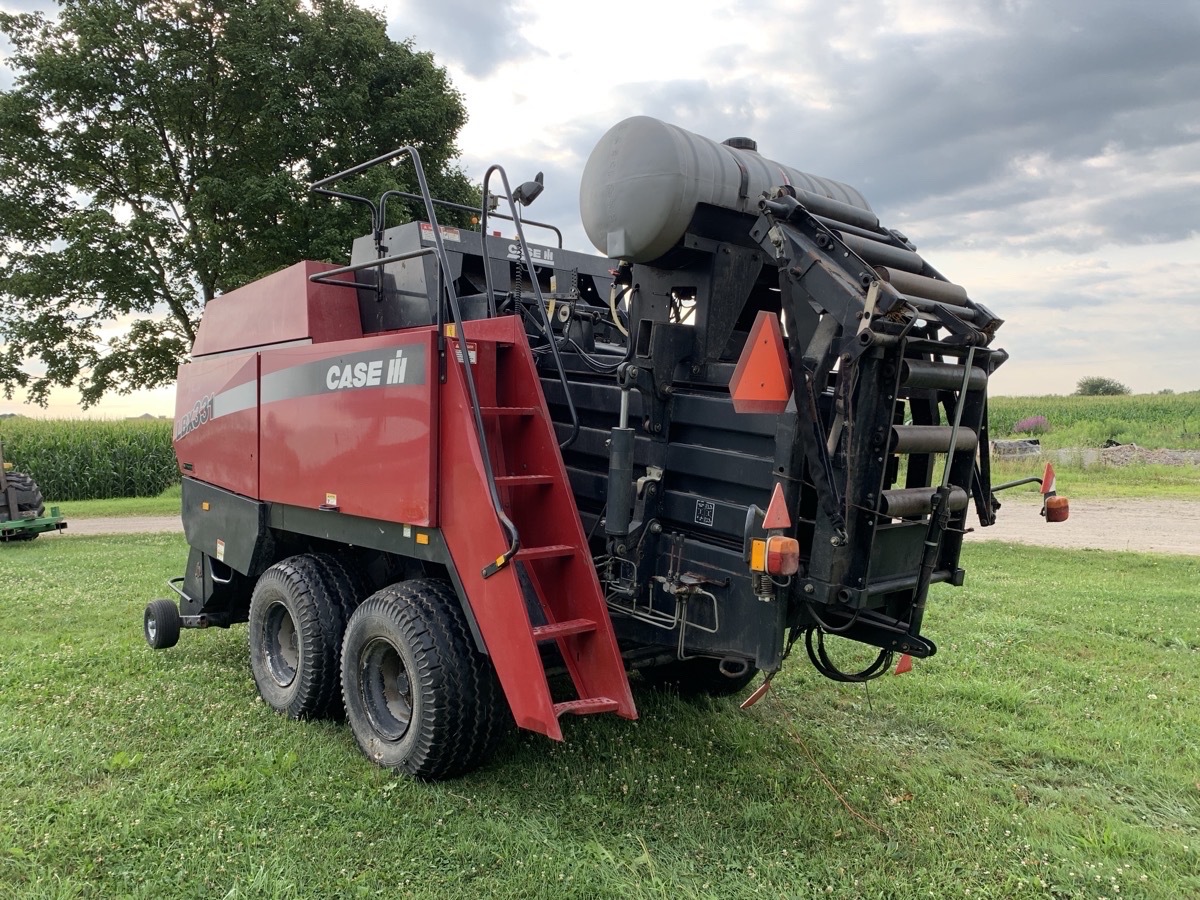 2003 Case IH LBX331 Image 8