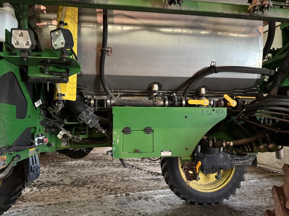 2022 John Deere 412R - Photo9