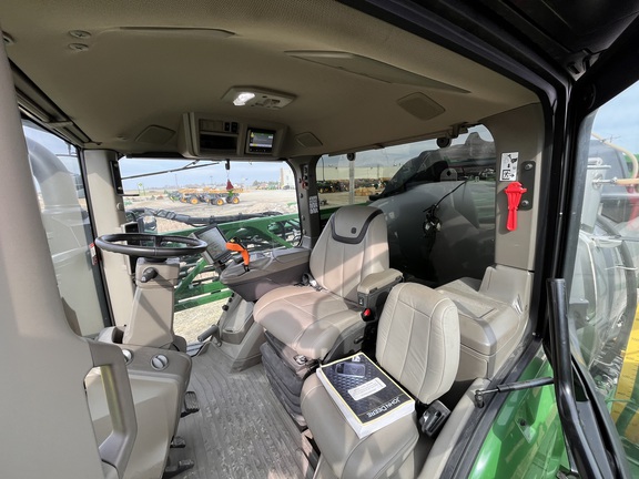 2022 John Deere 412R - Photo36