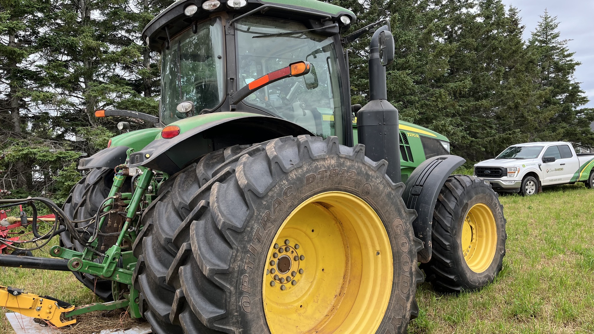 2014 John Deere 7270R Image 5