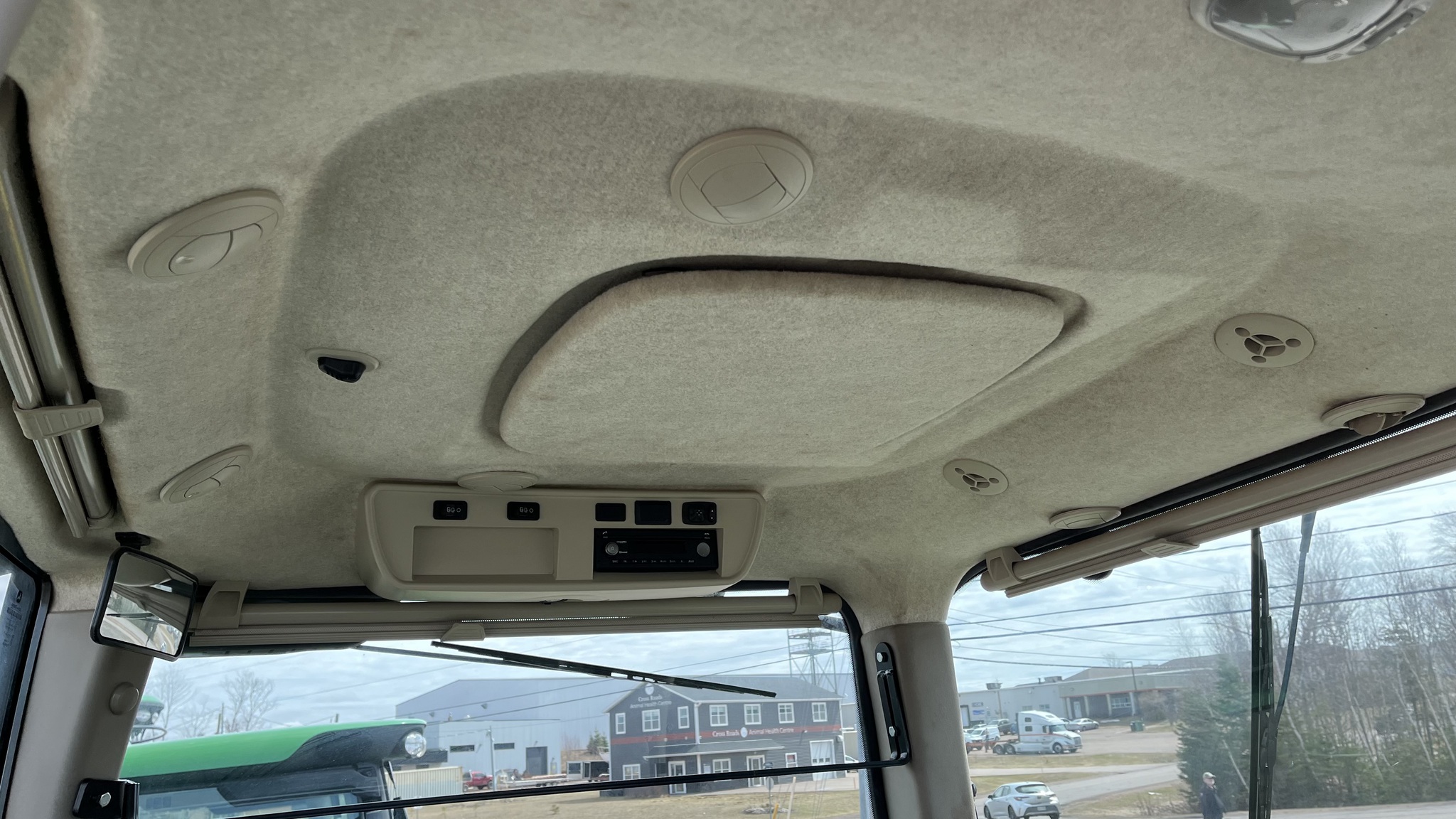 2014 John Deere 7270R Image 9