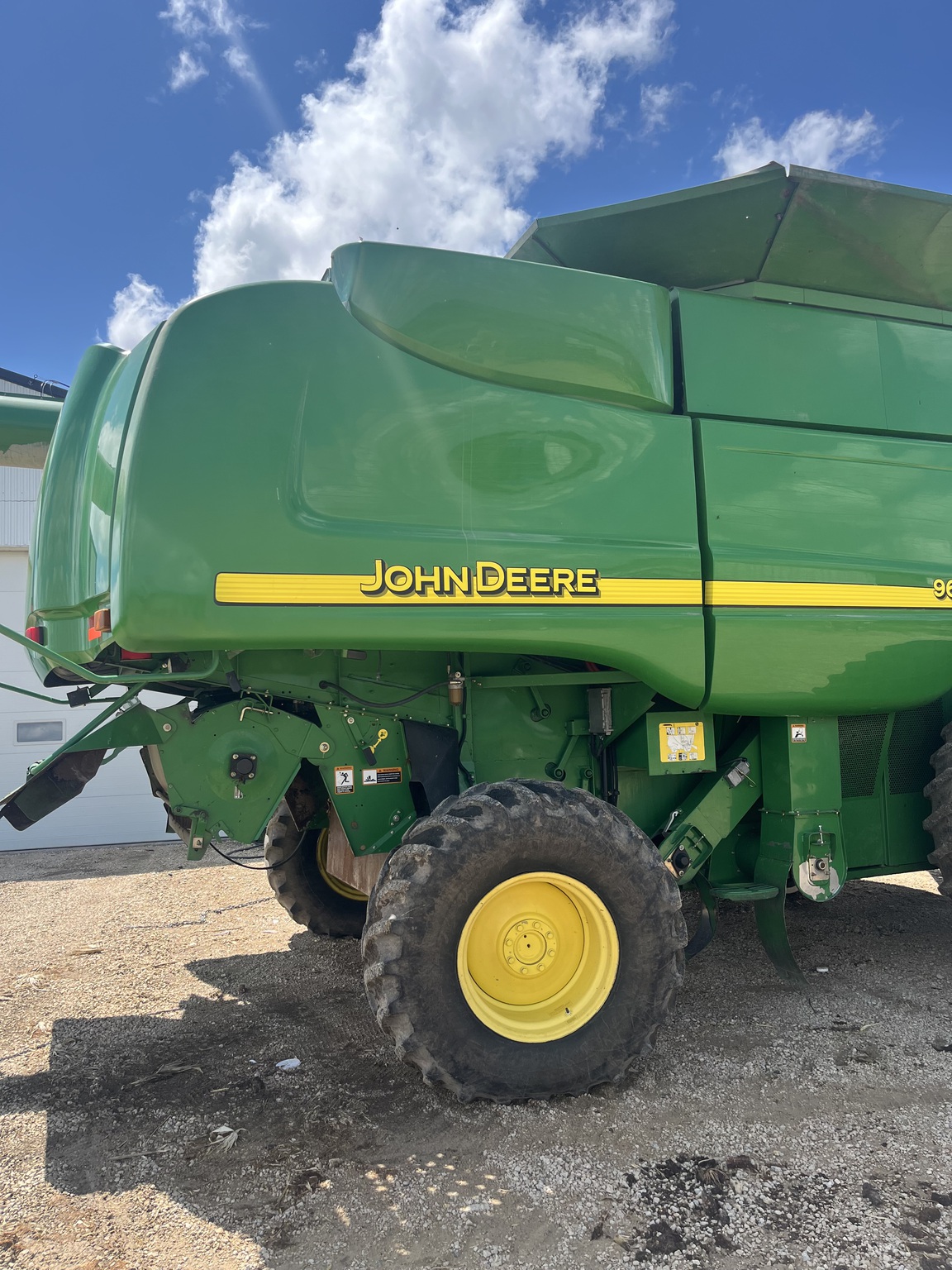 2006 John Deere 9660 STS Image 4