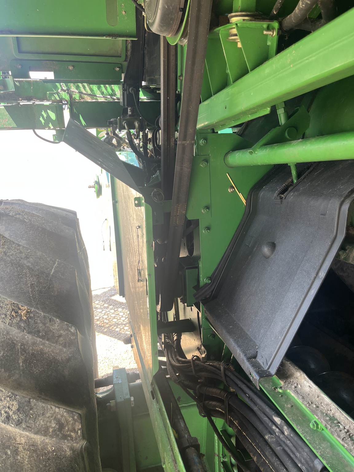 2006 John Deere 9660 STS Image 9