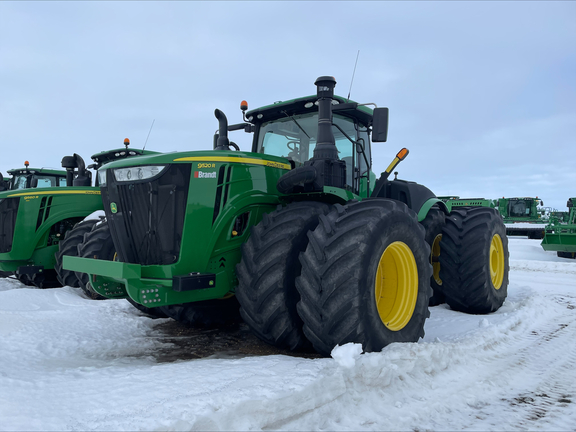 Photo of a 2019 John Deere 9520R