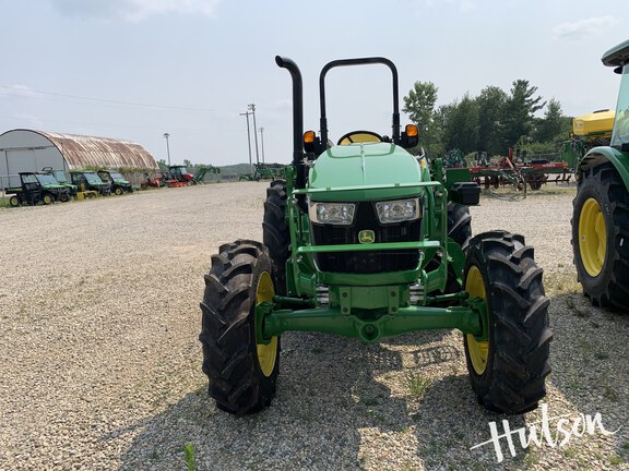 Photo of 2024 John Deere 5075E