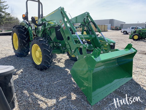 Photo of 2024 John Deere 5075E