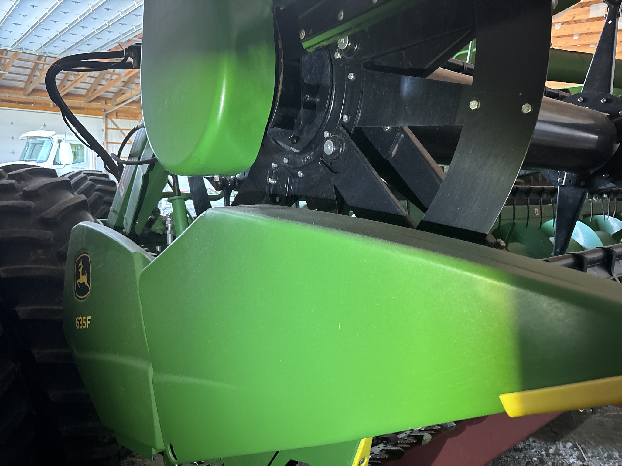 Used 2011 John Deere 635F Combine Platforms at Koenig Equipment in Anna, OH - PhotoXL2