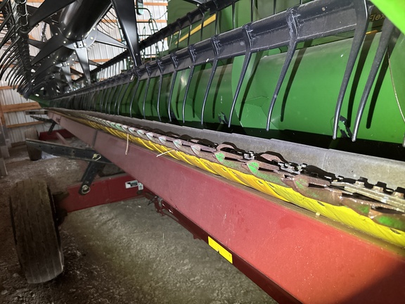 Used 2011 John Deere 635F Combine Platforms at Koenig Equipment in Anna, OH - Photo7