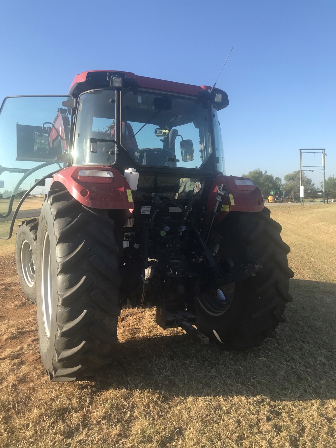 2022 Case IH Farmall 120C Image 6