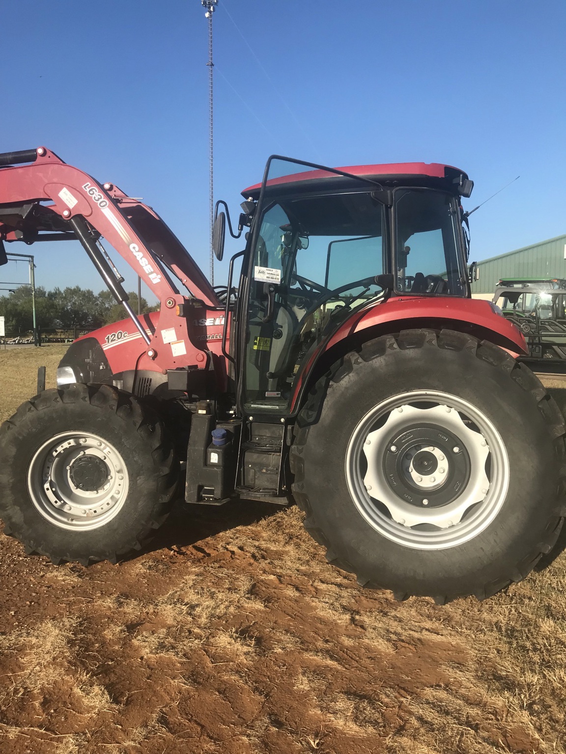 2022 Case IH Farmall 120C Image 5