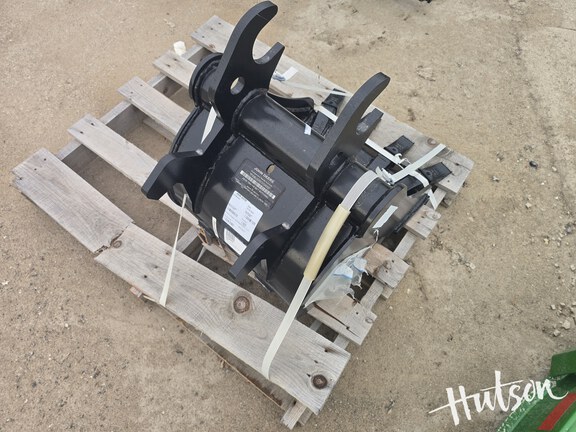 Photo of 2024 John Deere BYT10963
