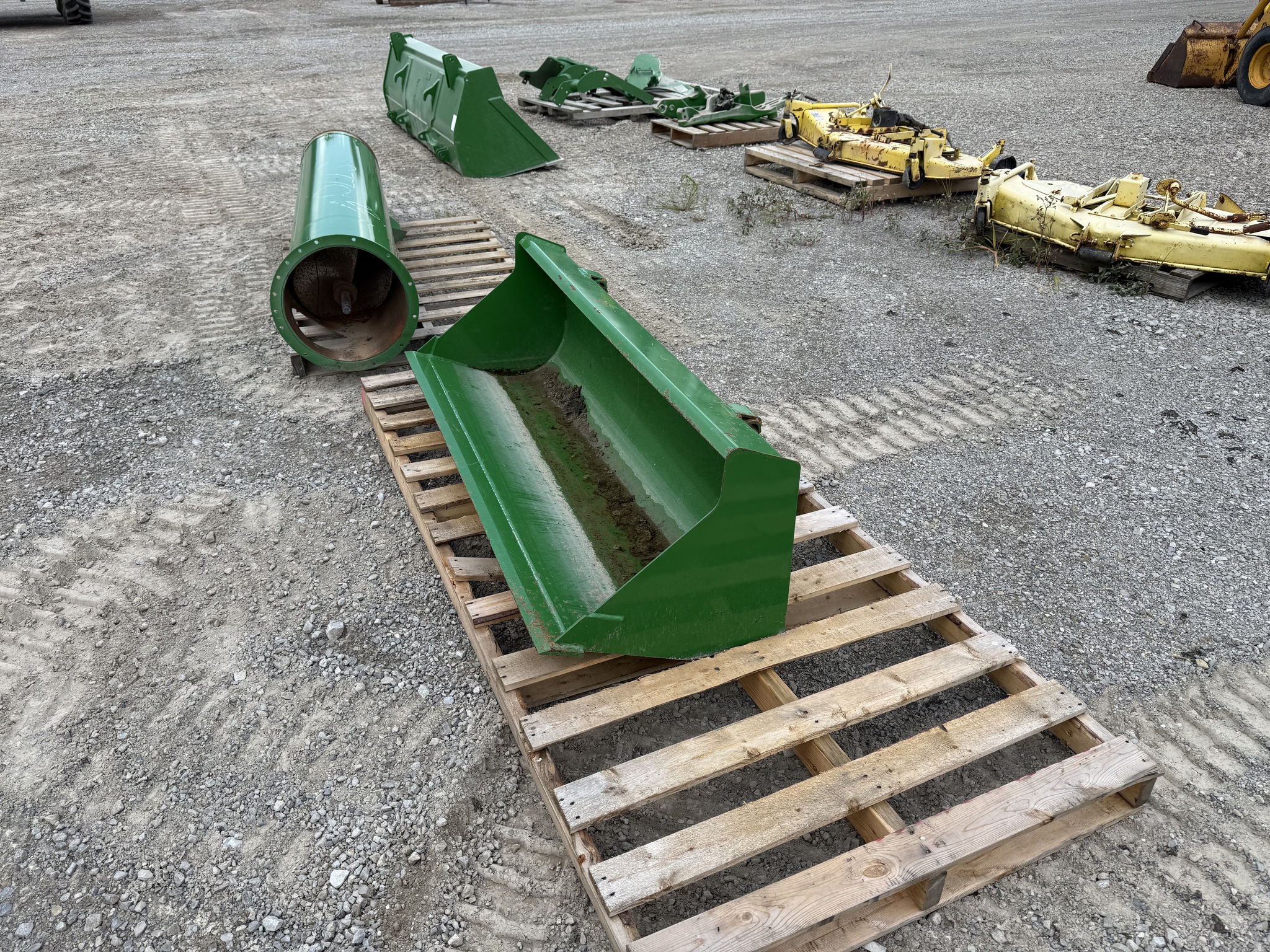 John Deere BW14146 Image 4