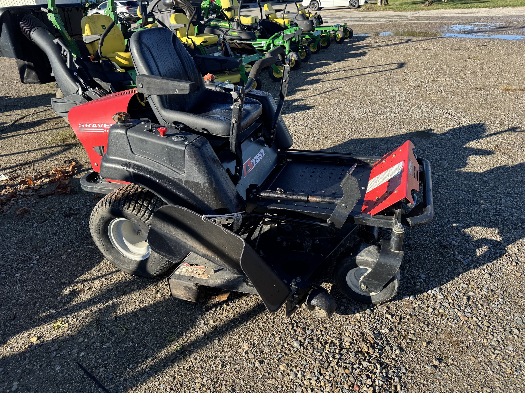 Gravely ZT2352 Image 3