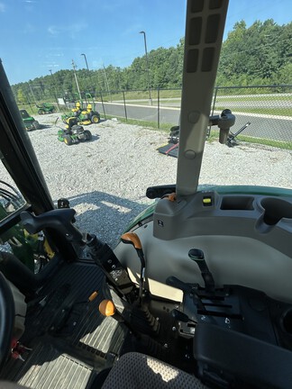 2024 John Deere 5075E