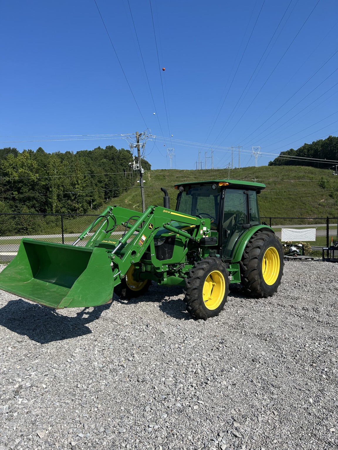 2024 John Deere 5075E