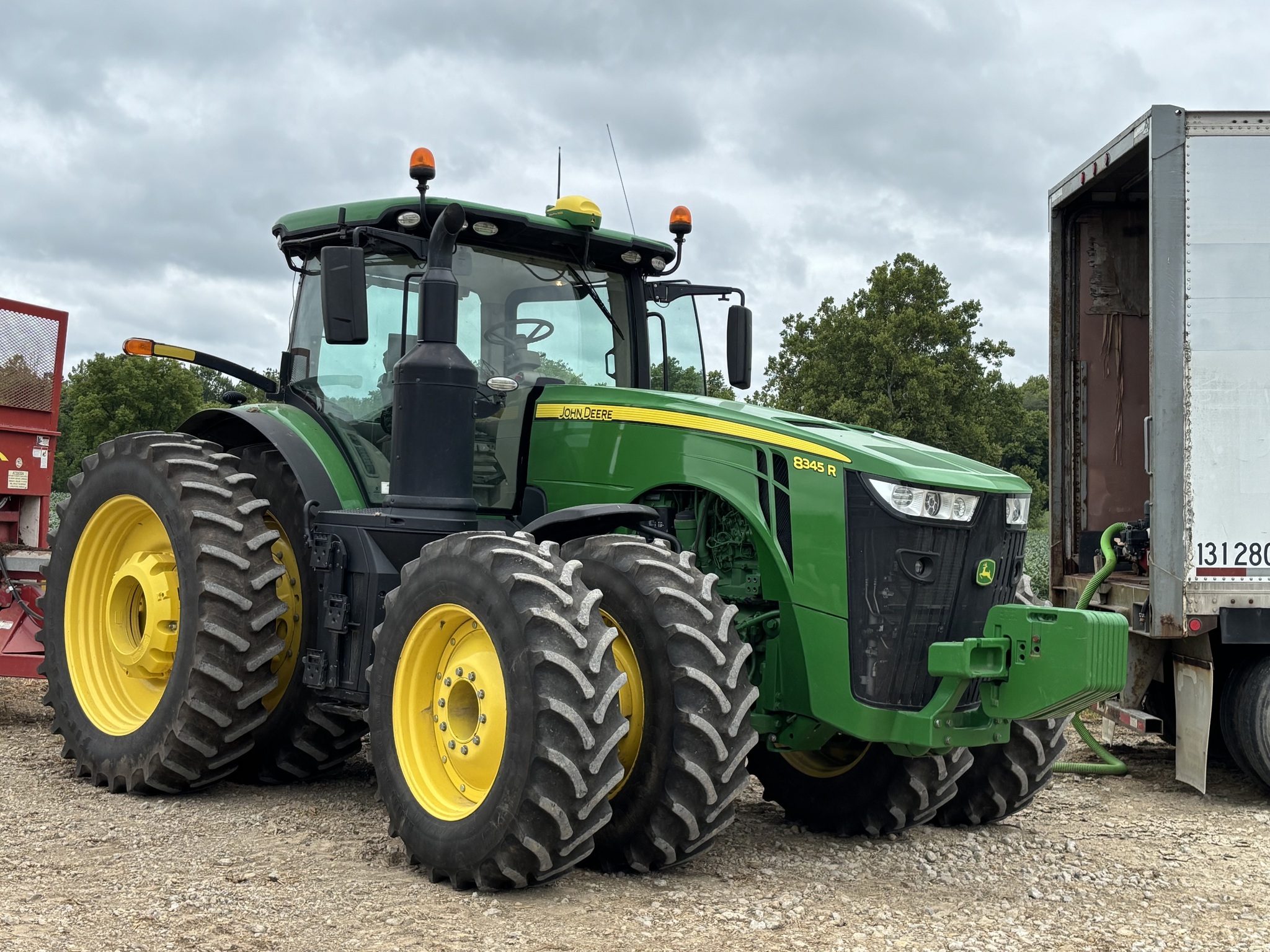Used 2020 John Deere 8345R Row Crop Tractors at Koenig Equipment in Oxford, OH - PhotoXL0
