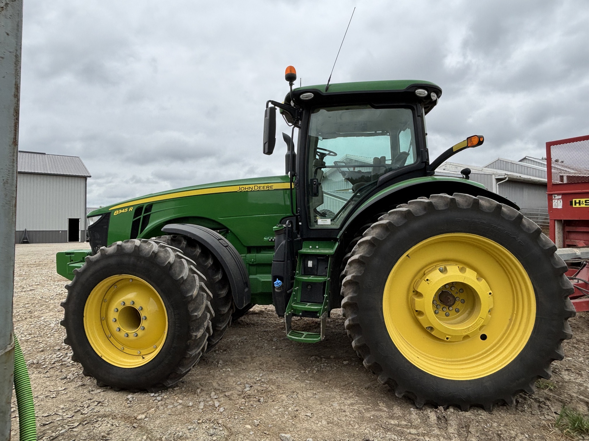Used 2020 John Deere 8345R Row Crop Tractors at Koenig Equipment in Oxford, OH - PhotoXL5