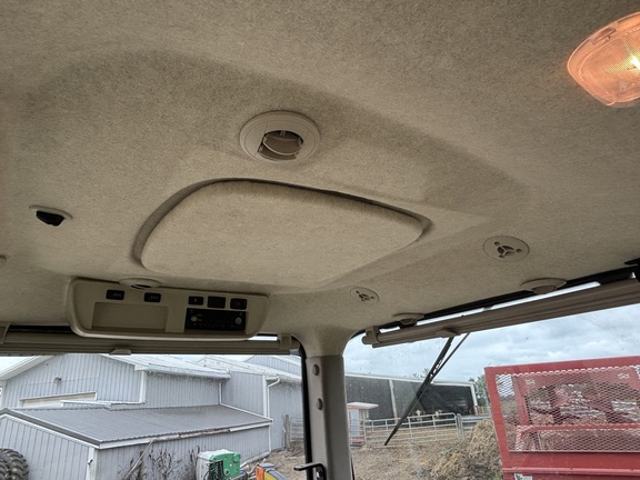 Used 2020 John Deere 8345R Row Crop Tractors at Koenig Equipment in Oxford, OH - Photo8