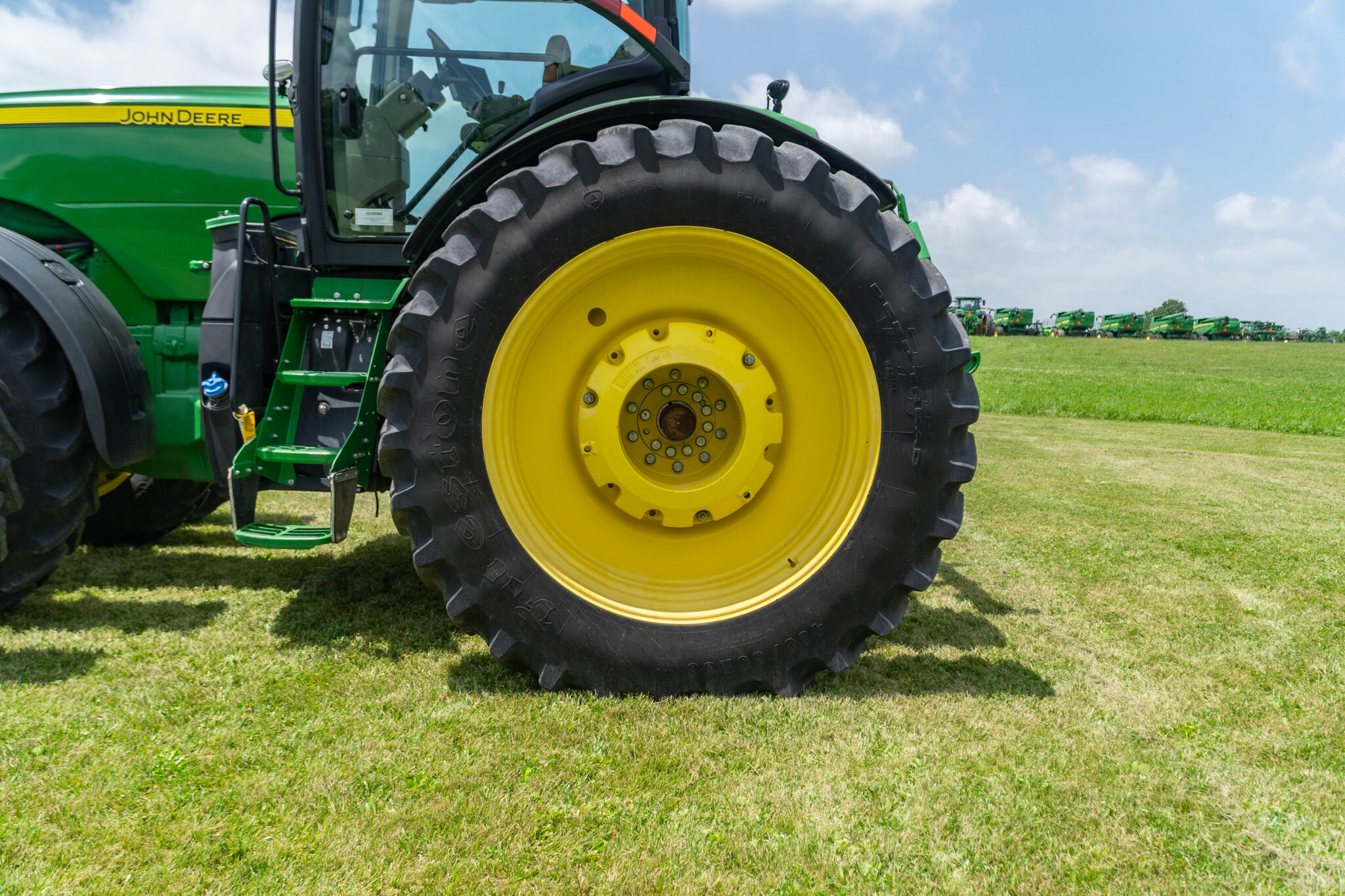 Used 2020 John Deere 8345R Row Crop Tractors at Koenig Equipment in Knightstown, IN - PhotoXL9