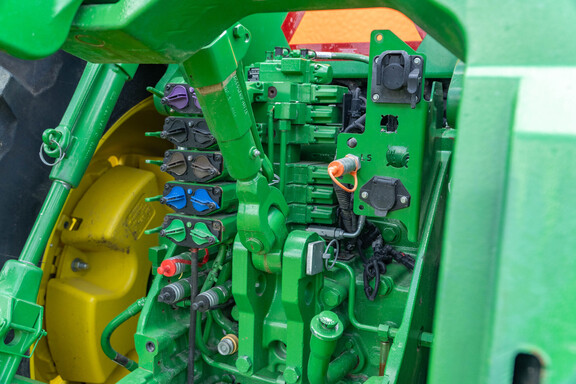 Used 2020 John Deere 8345R Row Crop Tractors at Koenig Equipment in Knightstown, IN - Photo18