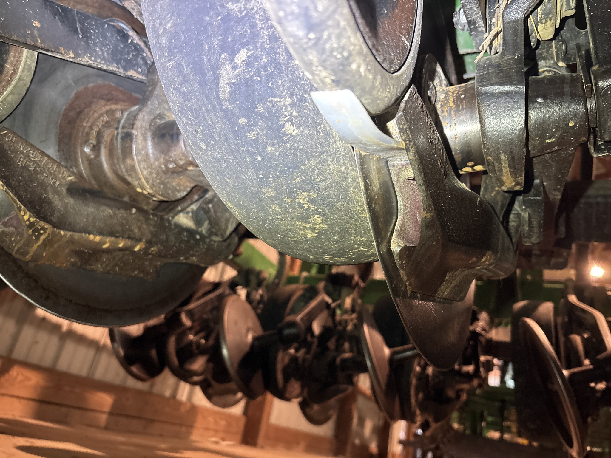 Used 2003 John Deere 1590 Box Drills at Koenig Equipment in Anna, OH - PhotoXL9