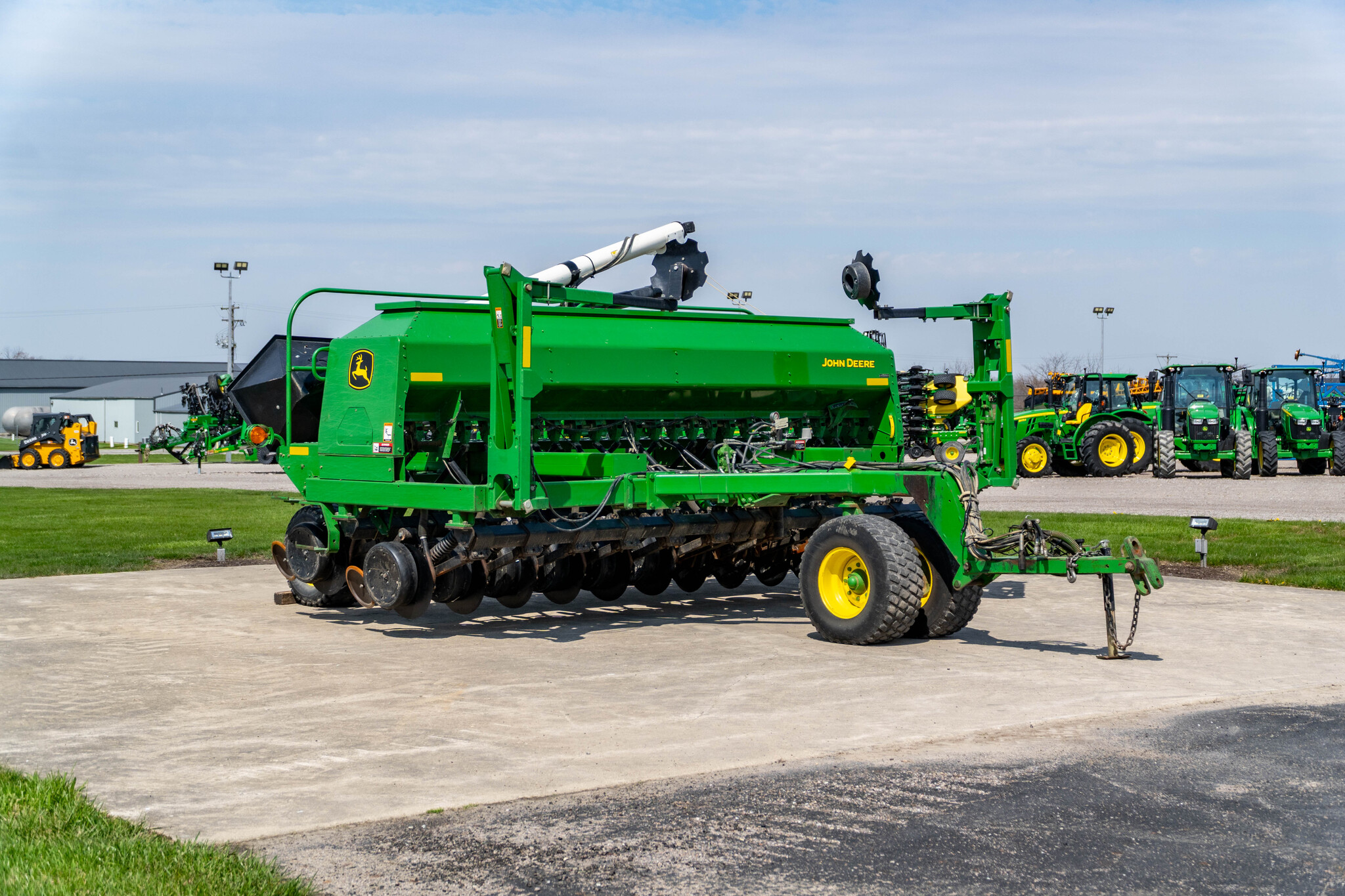 Used 2003 John Deere 1590 Box Drills at Koenig Equipment in Anna, OH - PhotoXL0