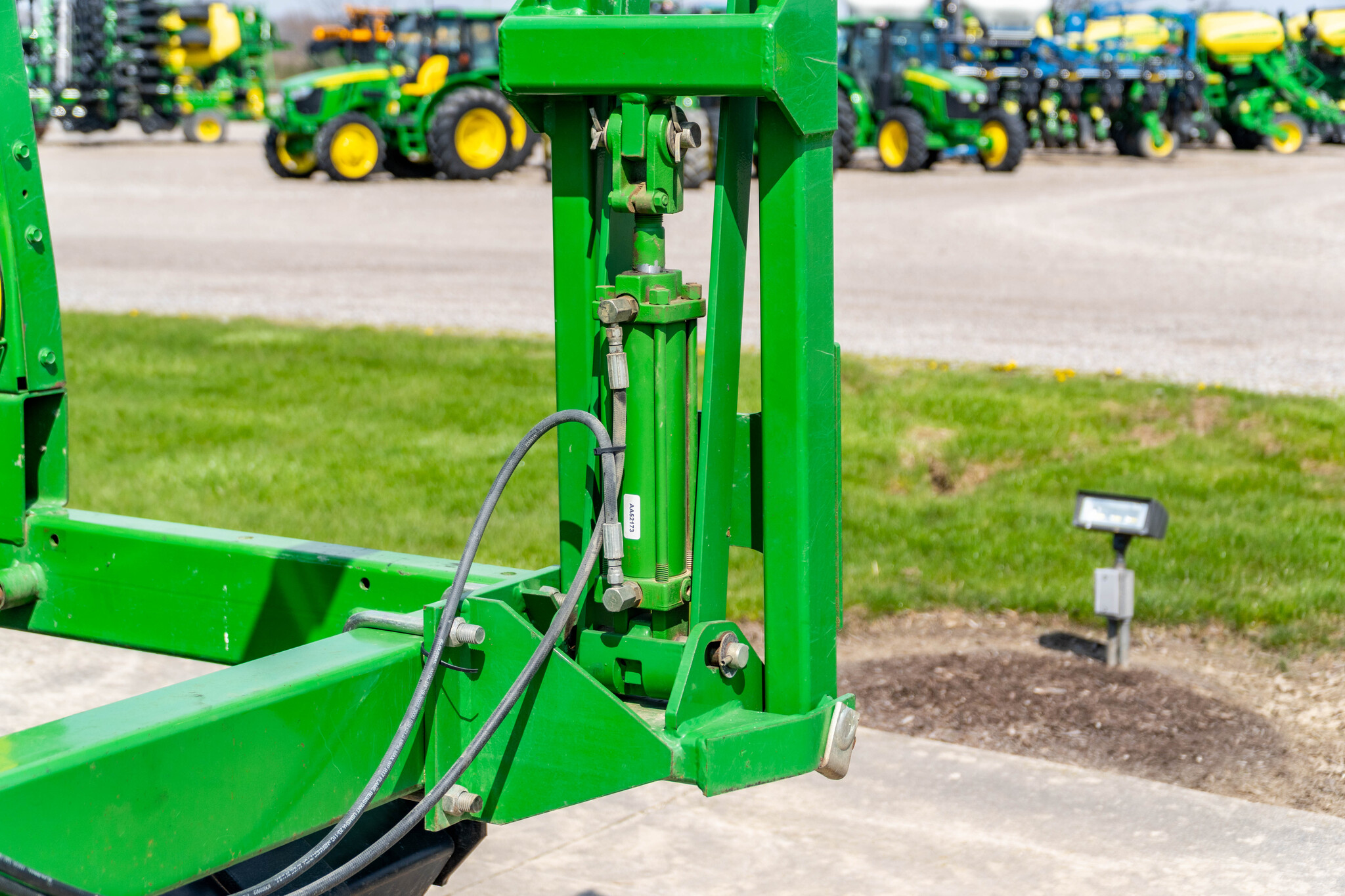 Used 2003 John Deere 1590 Box Drills at Koenig Equipment in Anna, OH - PhotoXL21