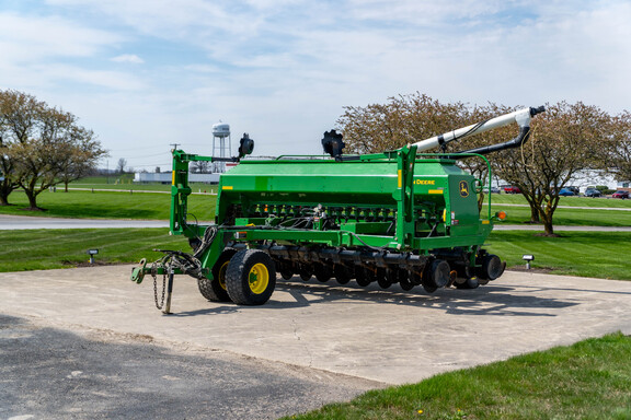 Used 2003 John Deere 1590 Box Drills at Koenig Equipment in Anna, OH - Photo2