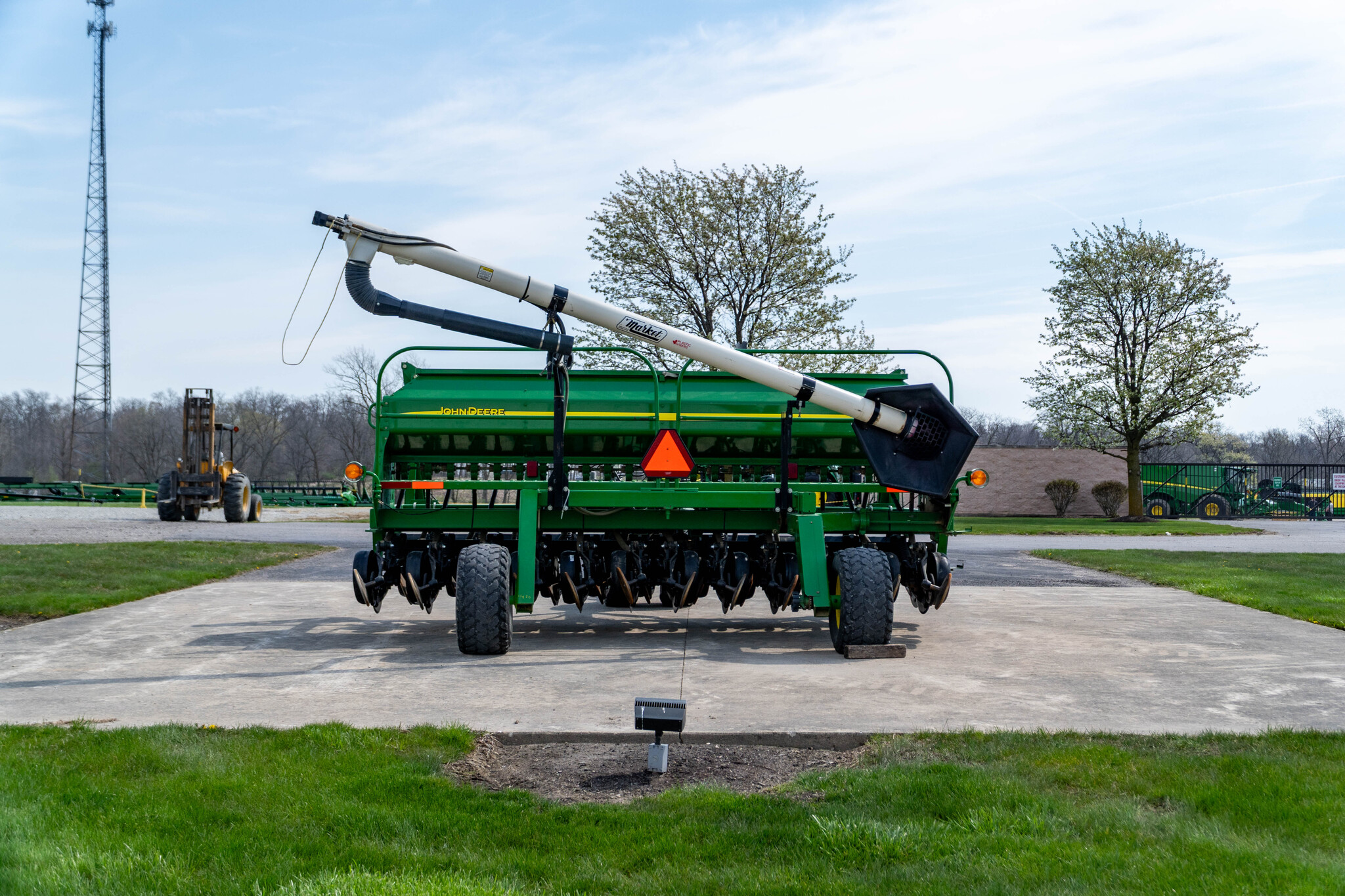 Used 2003 John Deere 1590 Box Drills at Koenig Equipment in Anna, OH - PhotoXL5