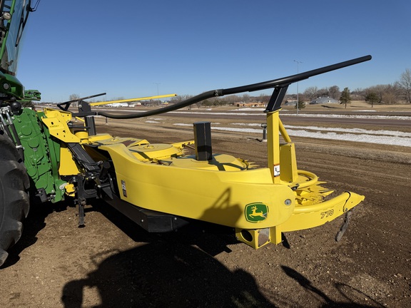 2022 John Deere 770 - Photo3