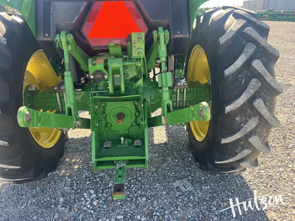 Photo of 2022 John Deere 5045E