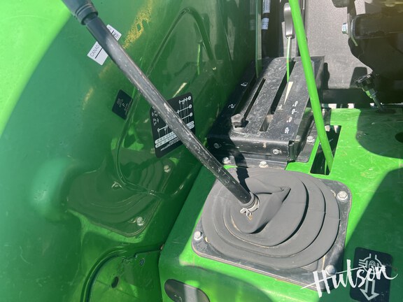 Photo of 2022 John Deere 5045E