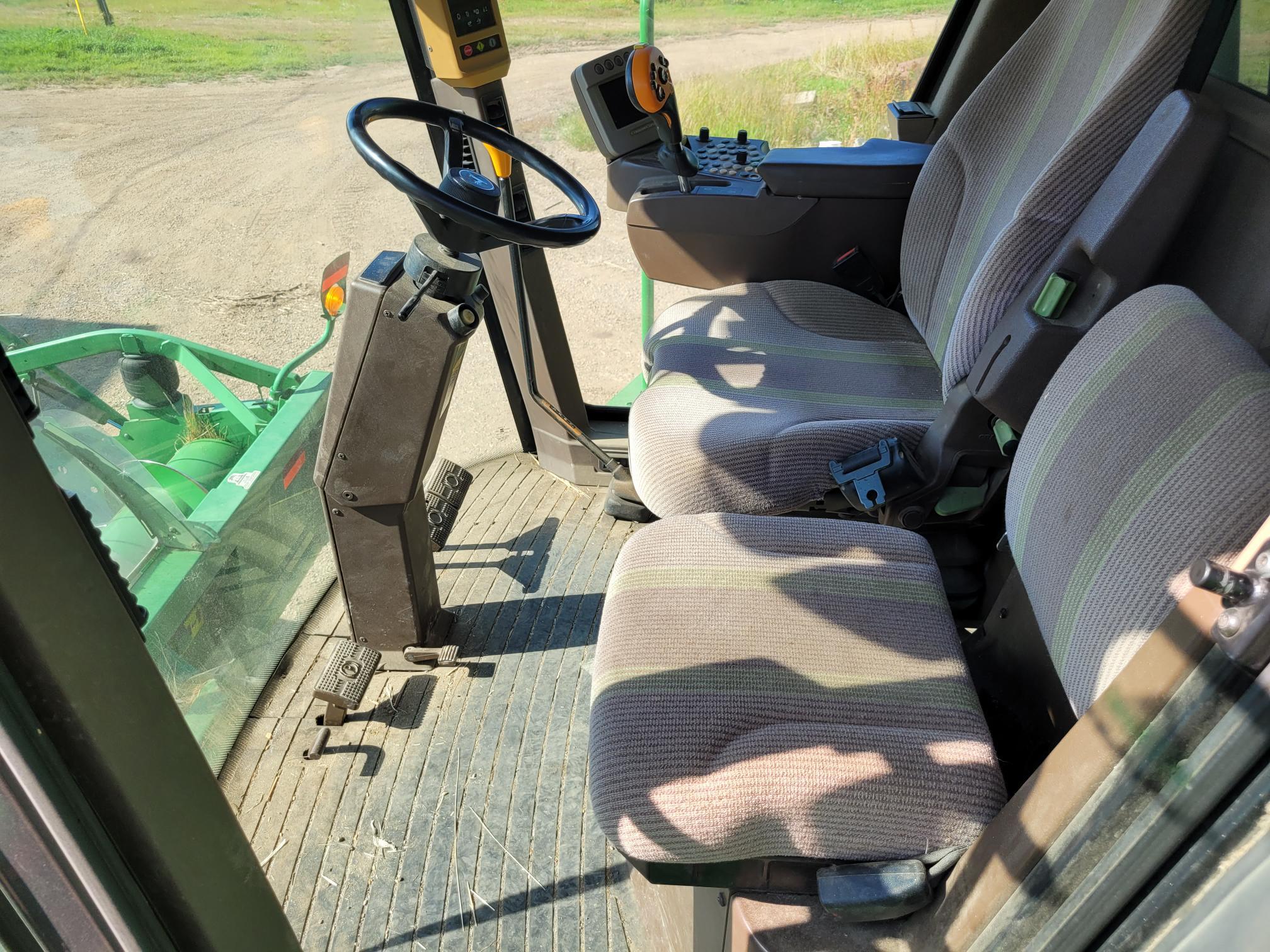 2008 John Deere 9870 STS Image 8