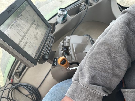 2017 John Deere 8295R - Photo18