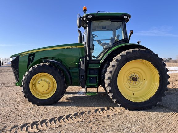 2017 John Deere 8295R - Photo7