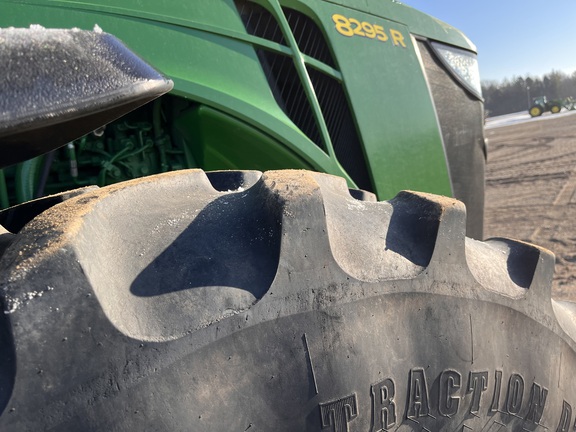 2017 John Deere 8295R - Photo13