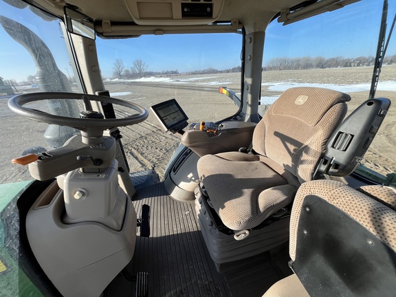 2017 John Deere 8295R - Photo30