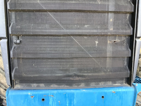 Photo of 1996 New Holland 9682